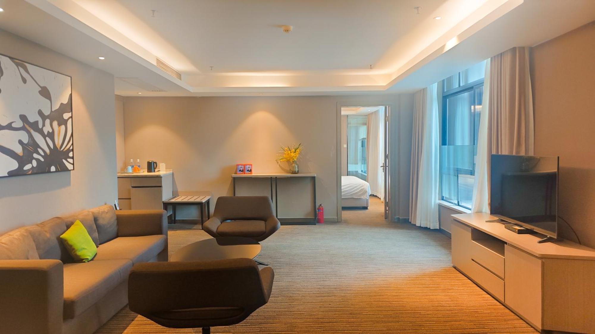 Ghic The Mulian Hotel Of Bio-Island Guangzhou Exteriör bild